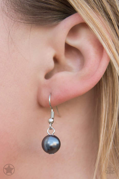 Lady In Waiting - Chic Jewelry by Lizzette