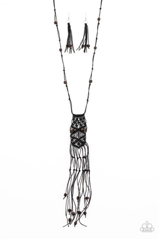 Macrame Majesty - Black